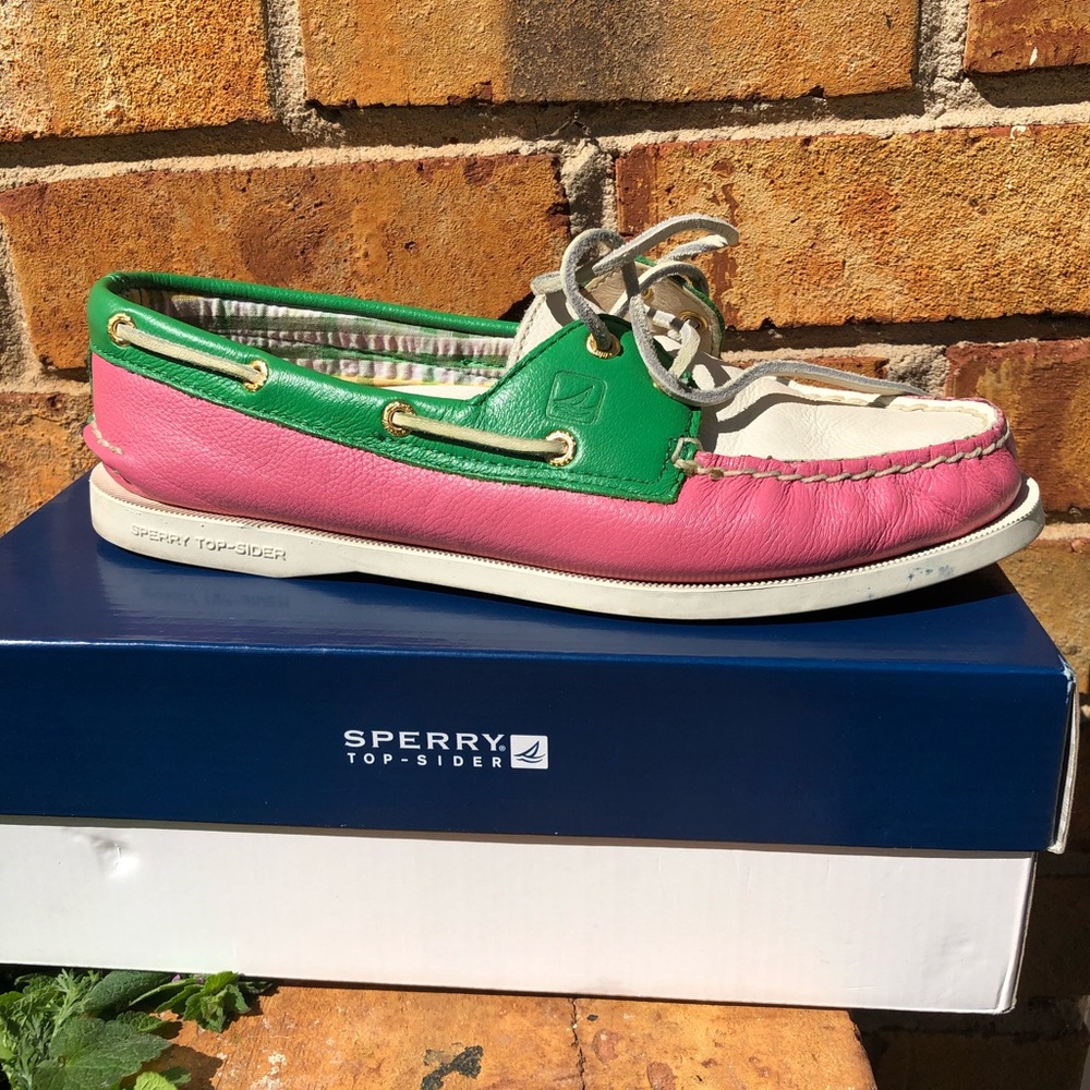 Sperry Sliders
